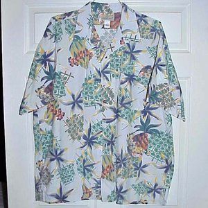 GREAT LAND, XL, MEN'S , TROPICAL PRINT, PRE-OWNED. LAUNDERED. GENTLY WORN SHIRT